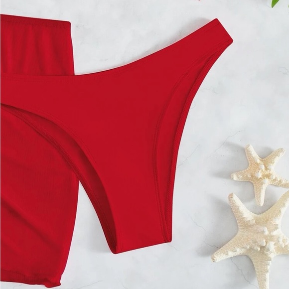 Red bikini 3 piece set - Picture 3 of 6